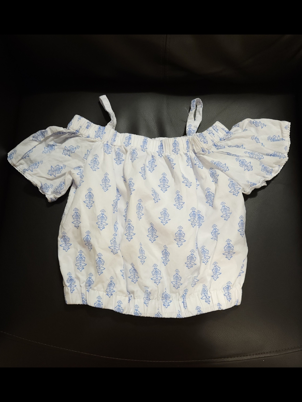 Haute Hippie Girls White Elastic-Neck, Off-Shoulder Blouse 7/8